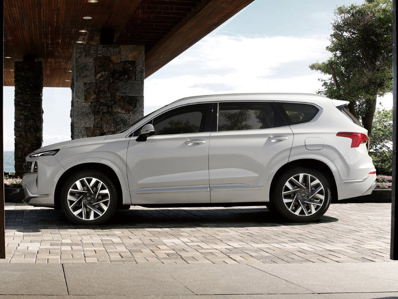 Explore all your used Hyundai Santa Fe choices near Waterford MI